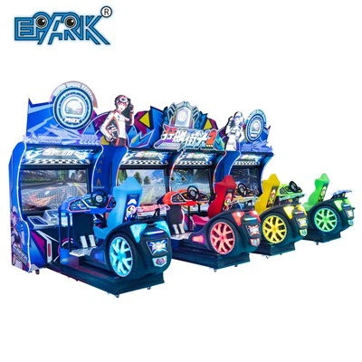 Machine de jeu de course dynamique à quatre joueurs